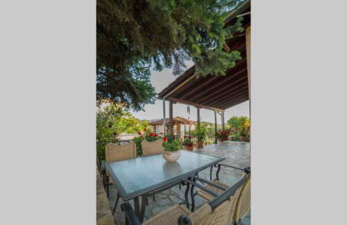 Family House with Garden - Foto 18