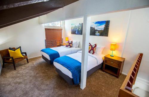 The Mammoth House - Photo 29