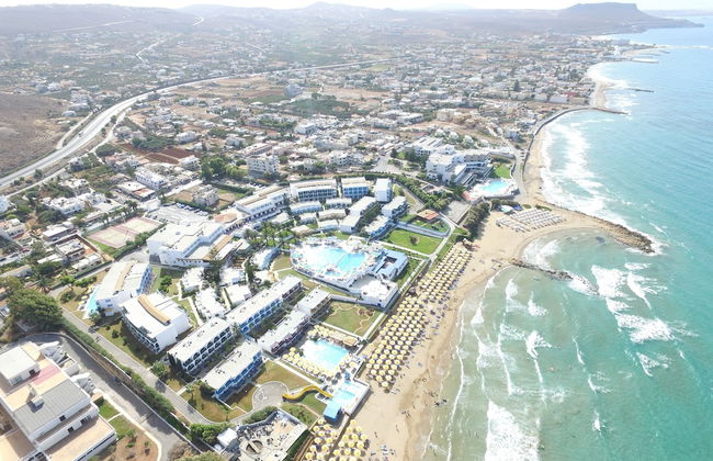 Ideal Hotel - Photo 35