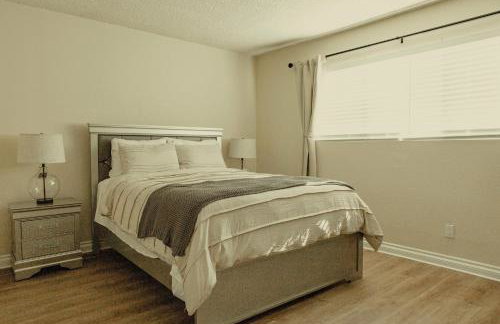 Cozy Family Home - 20 Mins from Disneyland - Foto 10