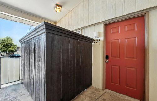 Family-Friendly 2Bd Midterm Stay I Parking Onsite - Photo 13