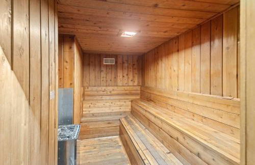 Chamonix #15 - Cozy Mtn Retreat with Fireplace - Foto 32