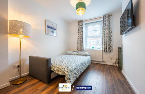 Stylish 2 BR Townhouse By StirkMartin Stays Short Lets & Serviced Accommodation Cardiff With Free Parking & Sleeps5 - Foto 26