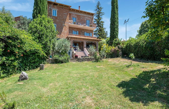 Pet-friendly Umbria Villa - Photo 1