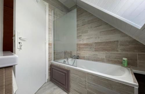 Belle maison rénovée, 650m de la plage, grand jardin, classée meublé de tourisme 3 étoiles - Photo 34