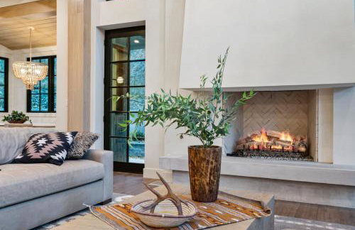 Pont de Rêves: Luxe Sundance Riverfront Chateau - Foto 7