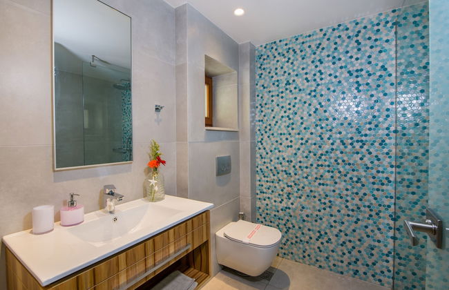 Omega Platanias - Foto 37