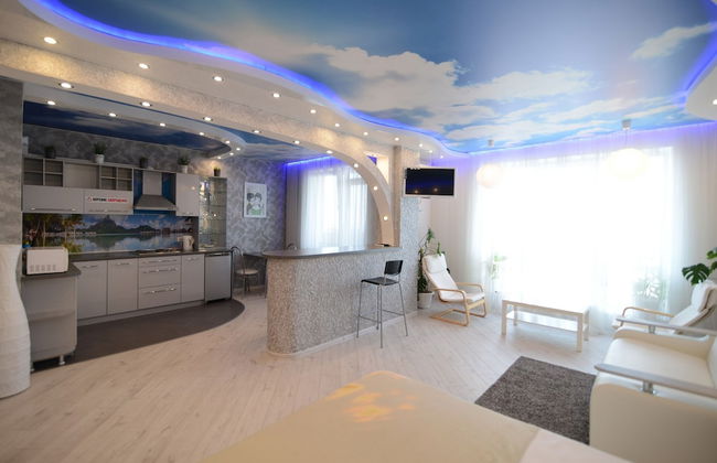 Megapolis Apartments on prospect Revolyutsii 9A - Foto 1