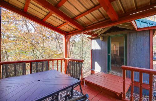 Modern-Rustic Love Cabin in Cosby Deck and Grill - Foto 21