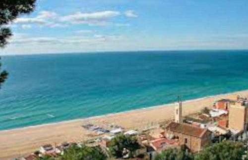 Casa grande y céntrica con piscina en zona peatonal - Photo 21