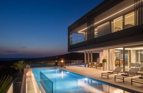 Luxury Exclusive Villa Panoramica near Labin - Rabac only 2 km from the beach with sea view and wellness - Photo 15