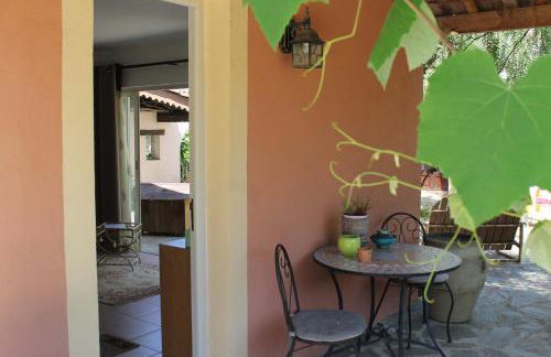 Domaine Le Clos des Oliviers - Foto 42