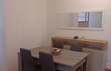 Garibaldi House - Photo 6