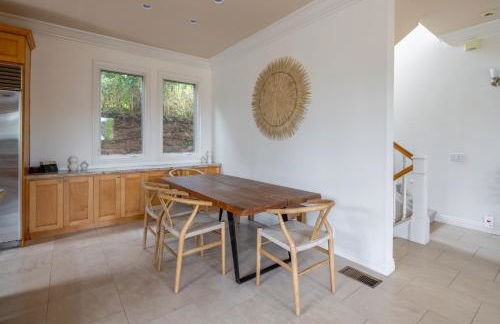 Ocean View Del Mar Beach Home w Jacuzzi - Foto 2