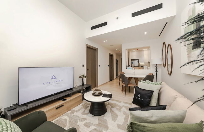 Modern 1BR in Binghatti Nova - Foto 18