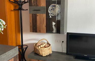 Eterna Primavera, a 40m de la piscina natural - Foto 11