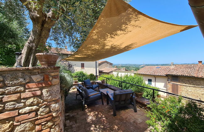 La Terrazza, Historic Tuscan Stone Residence With Garden and Terrace in Cetona - Photo 43