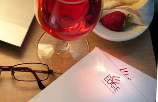 The Edge Apartment Hotel - Photo 5