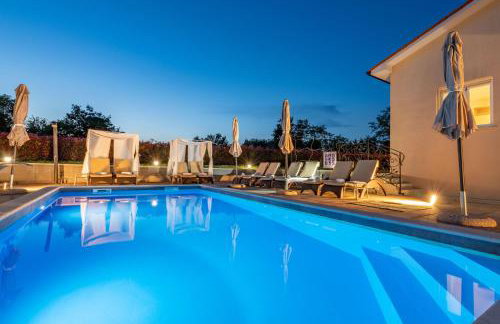 Villa Irene, a quiet and peaceful pool villa - Foto 12