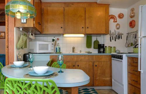 Wonderful A frame Nestled Amidst Trees in Otter Rock, Oregon - Foto 23