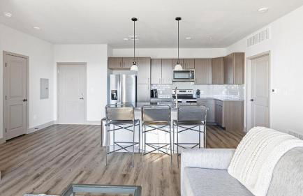 Landing Incredible 1BD Gym Clubhouse - Foto 15