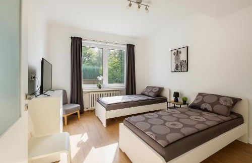 VAZ Apartments Vogelheim Monteur-Base 3 Zim Apartments mit Highspeed-WLAN - Foto 1