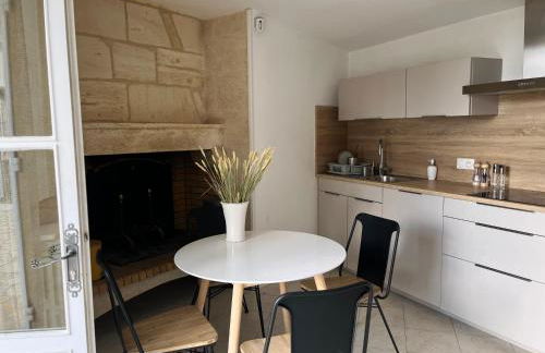 La Madeleine, nichée au cœur de Saint-Émilion - Foto 6