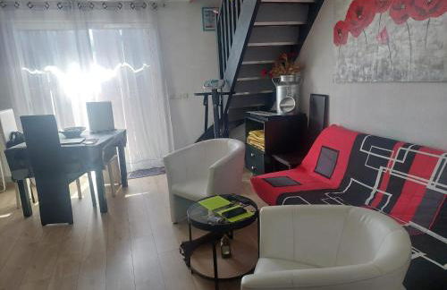 Chalet rustique à La Salvetat-sur-Agout avec vue montagne - Foto 21