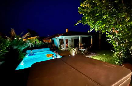 Family villa - Photo 1