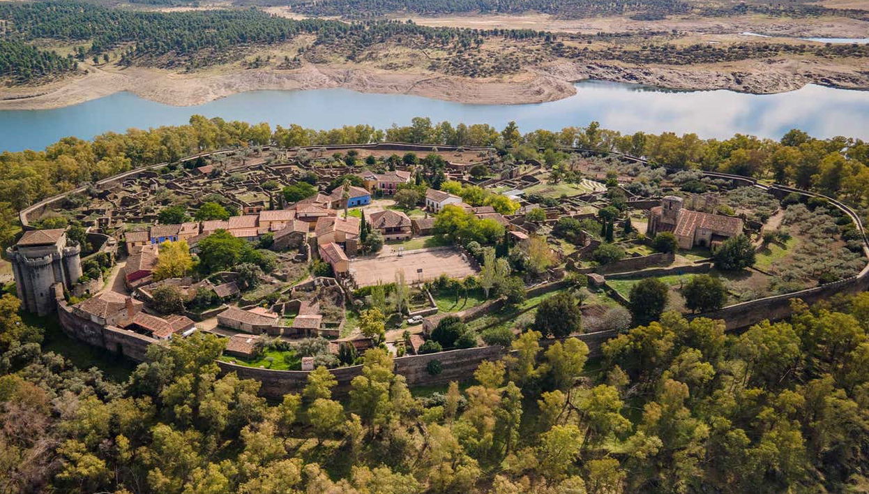 Villa amurallada de Granadilla