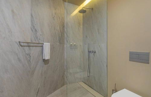 039 8 Building Studio 222 - Garden View - Photo 12