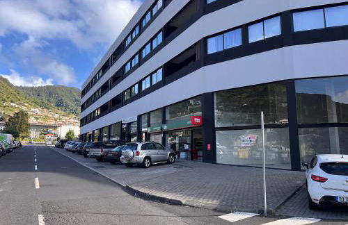 New 3 Bedroom Luxury Family Apartment - Airco, King Size Beds, Fully equipped kitchen, Balcony, Washingmachine, 2 bathrooms, Free parking, Fast Internet, 142m2 - Foto 36