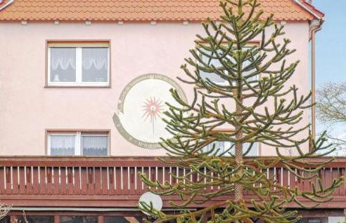 Gorgeous Apartment In Mühlhausen - Photo 1