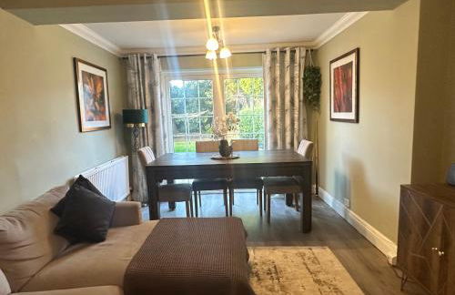 Family-Friendly 4BR Home in Sale, Manchester - Garden & Double Driveway - Foto 13