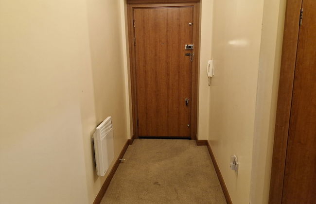 Impeccable 1-bed Apartment in Purfleet - Foto 13