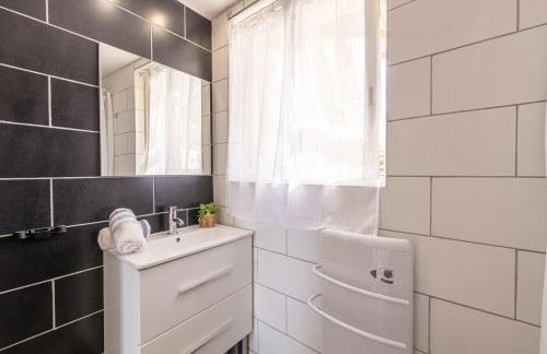 Le Bastidon, charmant studio 2 pers avec vue mer, idéalement situé - Foto 14