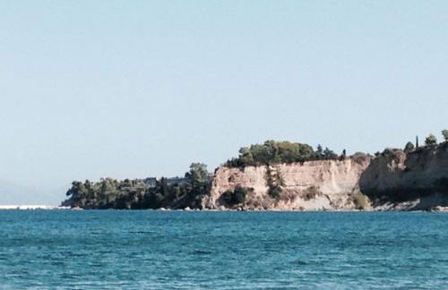 Top Holiday Home Private Pool by the sea With Private Garden for Private use - Photo 22