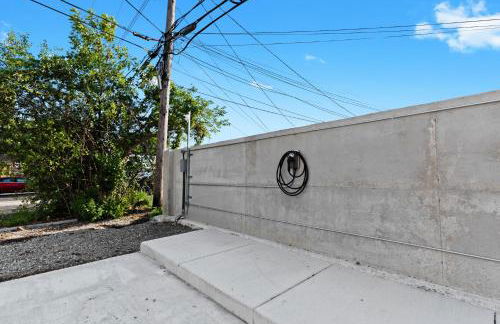 Modern Downtown 1BR Stay in Downtown Royal Oak - Foto 16