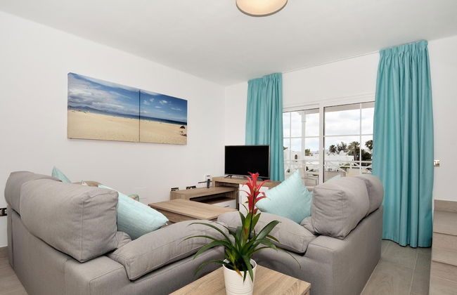 3bed Villa- Pool, Outdoor Dining Terrace, Sea View - Photo 12