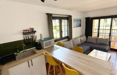 Apartamento en la Escala con piscina y parking - Photo 19