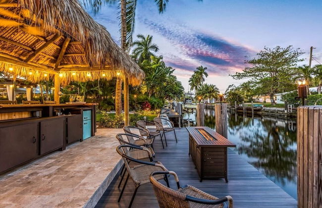 New Waterfront Oasis, Minutes to Beach, Eats, Shops - Foto 47