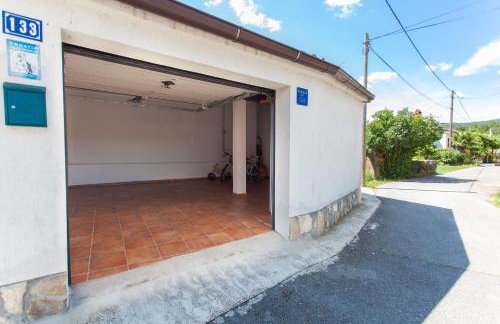 Captain's Villa with Swimming Pool - Photo 47