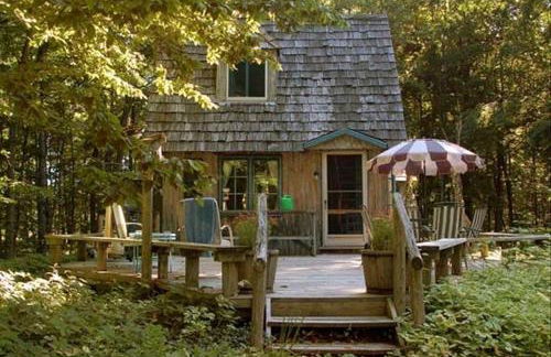 Charming and Secluded Log Cabin Rental on Small Farm near Lake Michigan - Foto 3