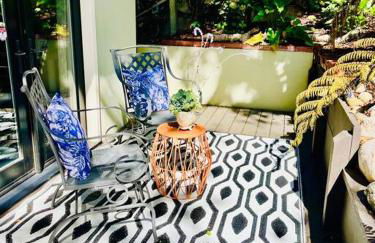 Gorgeous 3-bdrm home, walk to town and beach - Photo 78