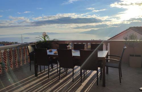 Apartments Villa Kastav in Old town center with sea view and parking - Photo 1