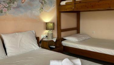 Studios Maria Gini - Foto 4