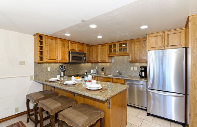 The Crestwood Condominiums - Foto 48