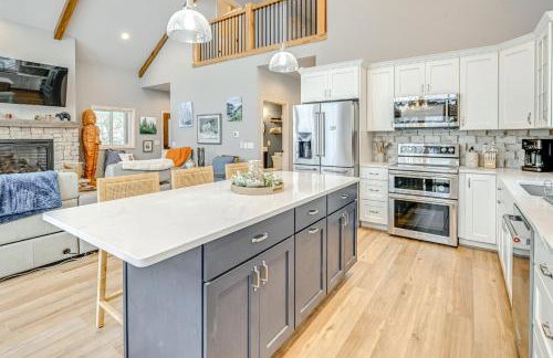 Lakefront Rhinelander Cottage with Private Dock! - Foto 7