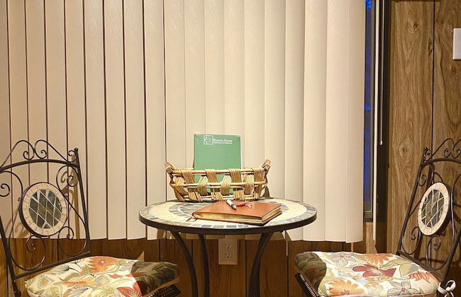 Hannon House - Photo 10