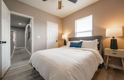 Mins to Downtown 2 King Beds Free Parking Family Friendly - Foto 23